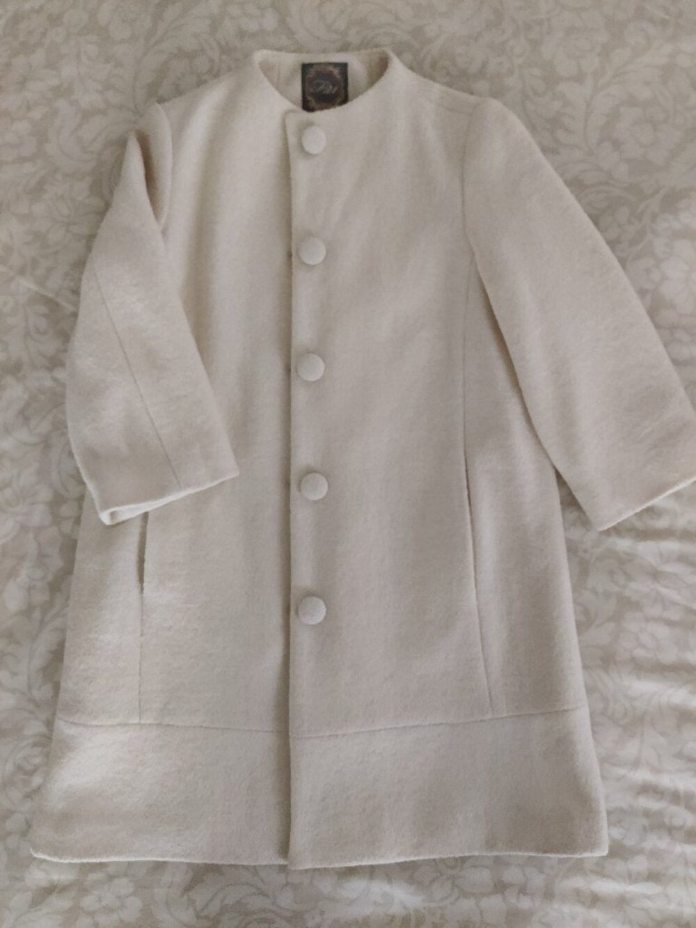Gorgeous! Forever 21 Wool Blend Ivory White Boucle Collarless Coat SZ S